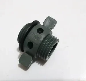 Bujão em nylon para viveiro uso náutico barco